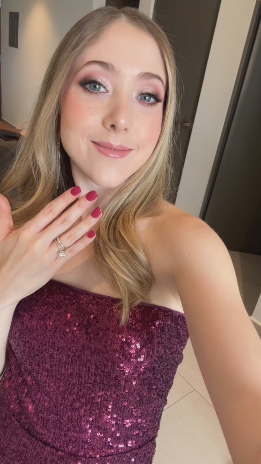 Cargar vídeo: Cherry